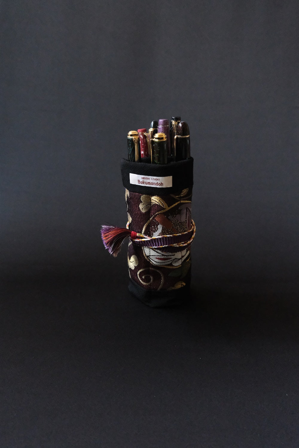 Kimono Pen Roll (7‑Slot) – Moon Rabbit