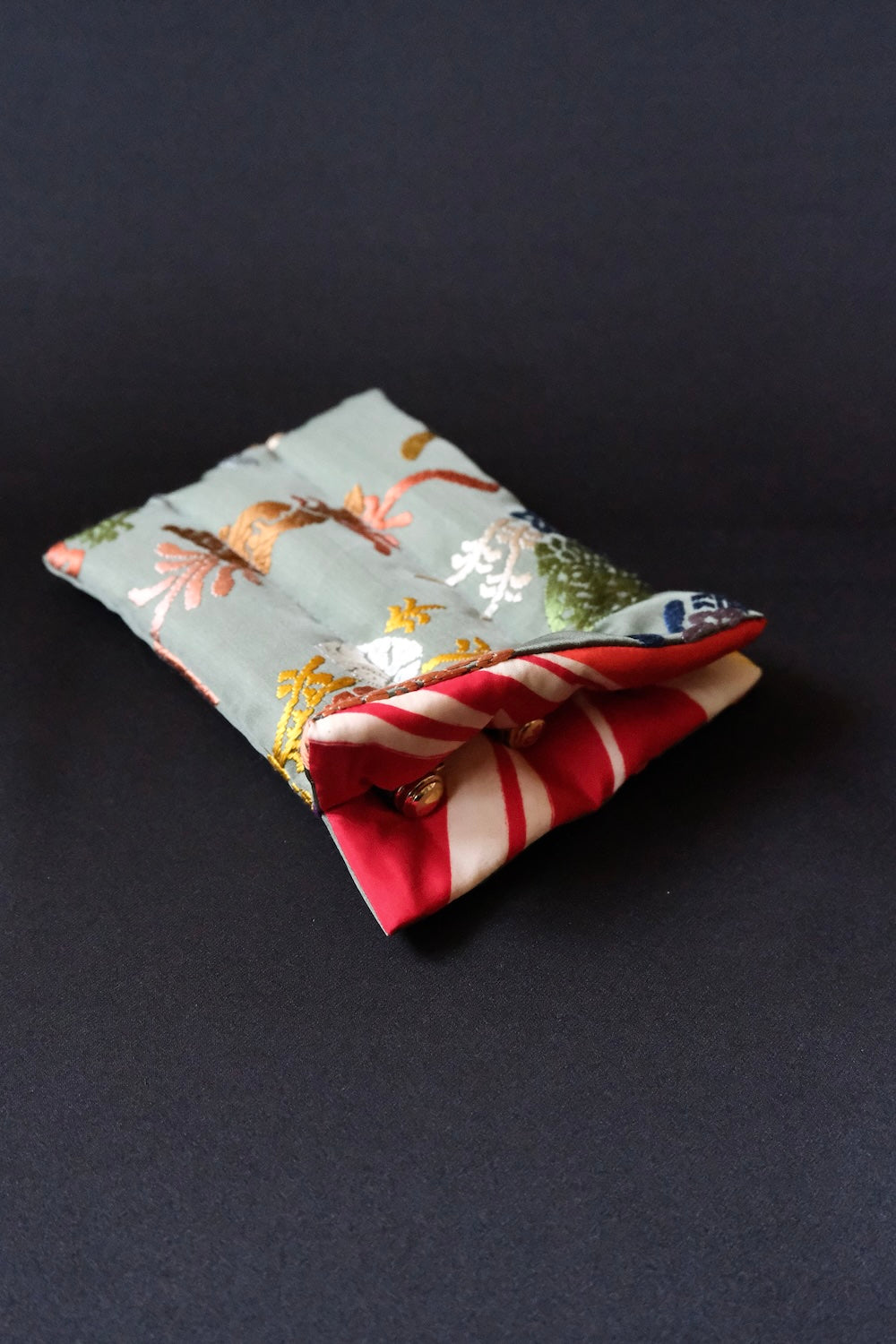 Kimono Pen Sleeve (3‑Slot) - Shells