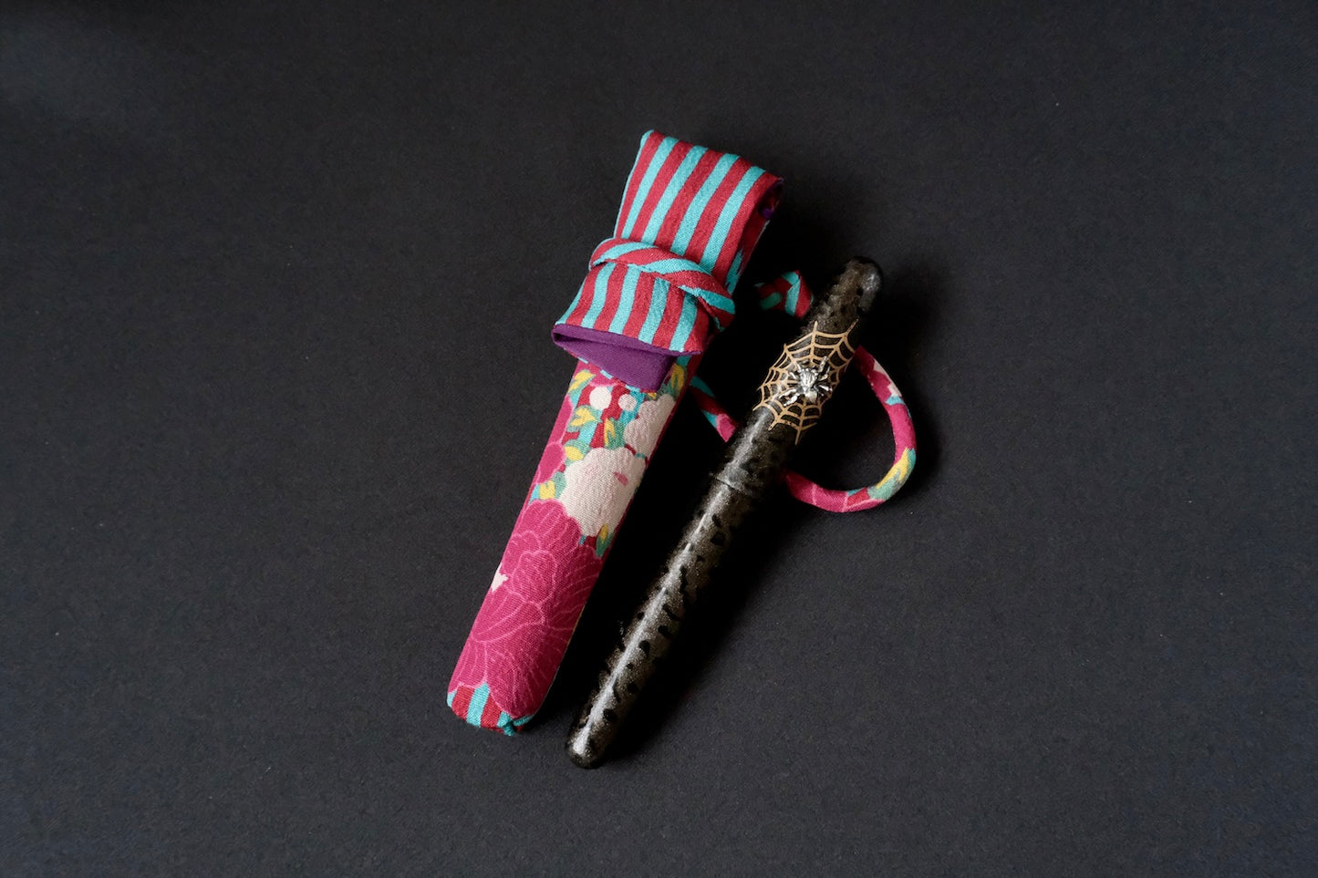 Metallic Charcoal Kara-nuri with Spider Roll Stopper