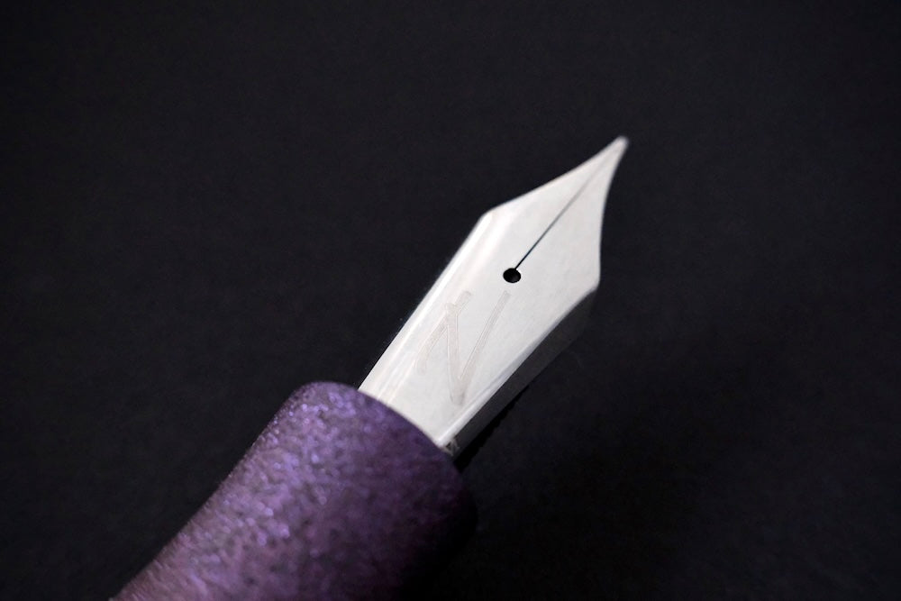 Muted Purple Ishime-nuri with Raden – Newton Pens Shinobi Large