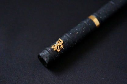 Eisuke Sakai Handmade Ebonite  “Bamboo” – Ink Stopper – 14K Nib – Ishime-nuri with Gold Lizard Stopper
