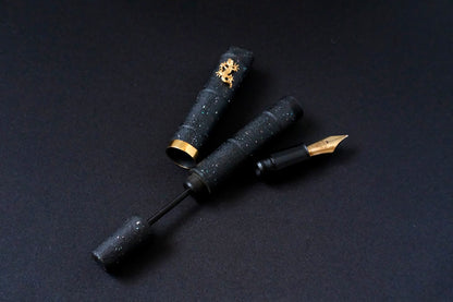 Eisuke Sakai Handmade Ebonite  “Bamboo” – Ink Stopper – 14K Nib – Ishime-nuri with Gold Lizard Stopper