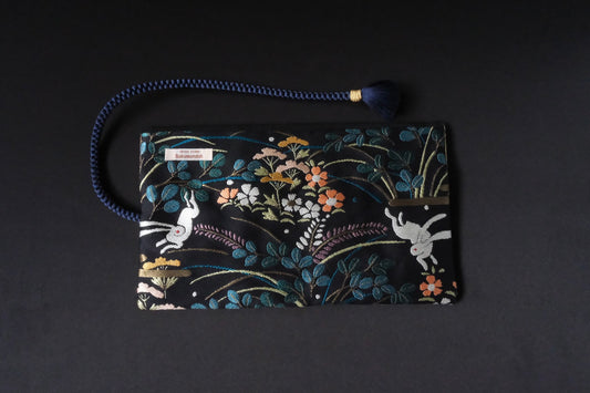 Kimono Pen Roll (8‑Slot) with Flap – Meadow Rabbits