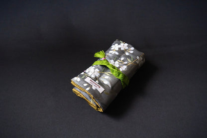Kimono Pen Roll (7‑Slot) – Silver Cherry Blossom