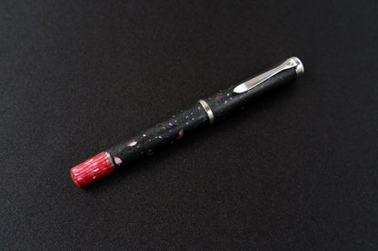 Sakura Petals on Ishime-nuri-Pelikan M205-Rose Quartz
