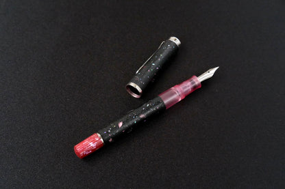 Sakura Petals on Ishime-nuri-Pelikan M205-Rose Quartz