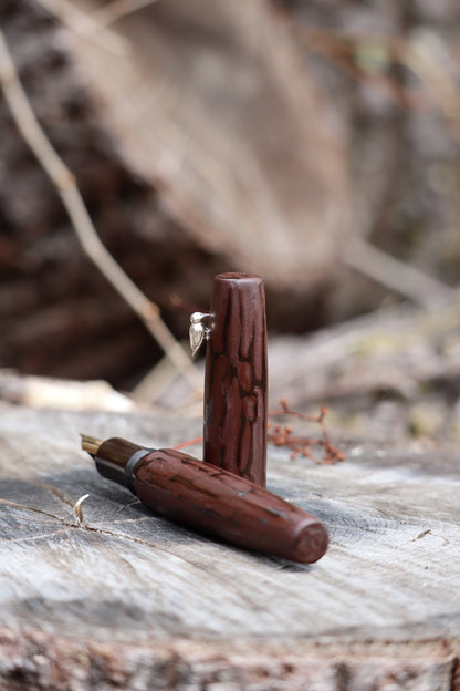 Sabi-Urushi Wood-texture with Woodpecker Roll Stopper