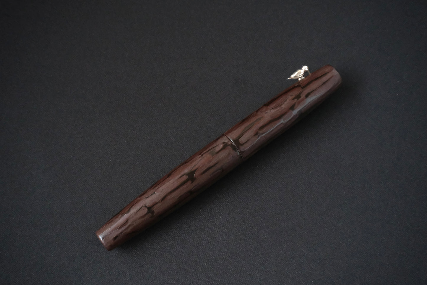 Sabi-Urushi Wood-texture with Woodpecker Roll Stopper