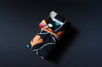 Kimono Pen Roll (7‑Slot) with Flap – Ginkgo leaves