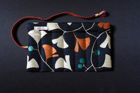Kimono Pen Roll (7‑Slot) – Ginkgo leaves