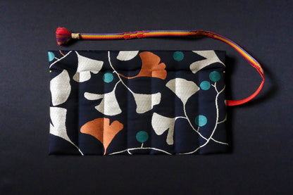 Kimono Pen Roll (7‑Slot) – Ginkgo leaves