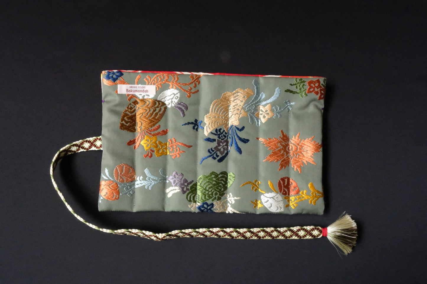 Kimono Pen Roll (7‑Slot) – Shells