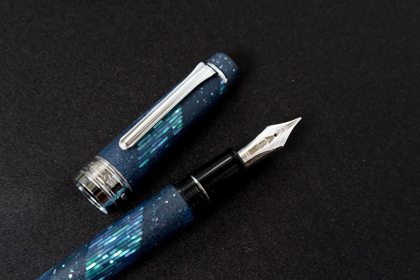 Raden Line Spiral on Indigo Ishime – Sailor Professional Gear KOP