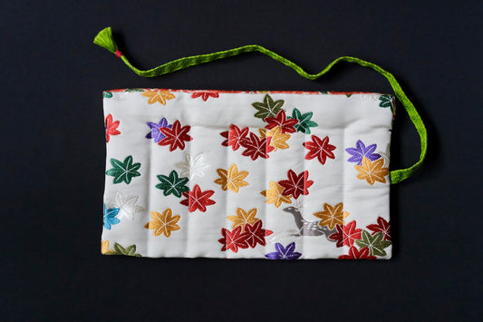 Kimono Pen Roll (7-Slot) – Deer and Maple Leaves