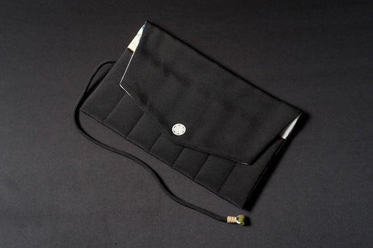 Kimono Pen Roll (7‑Slot) with Flap – Japanese white-eye