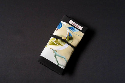 Kimono Pen Roll (7‑Slot) with Flap – Japanese white-eye
