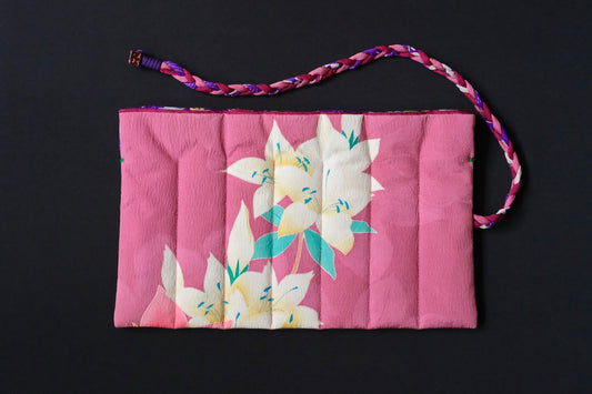 Kimono Pen Roll (7‑Slot) – Cherry blossoms and Lilies
