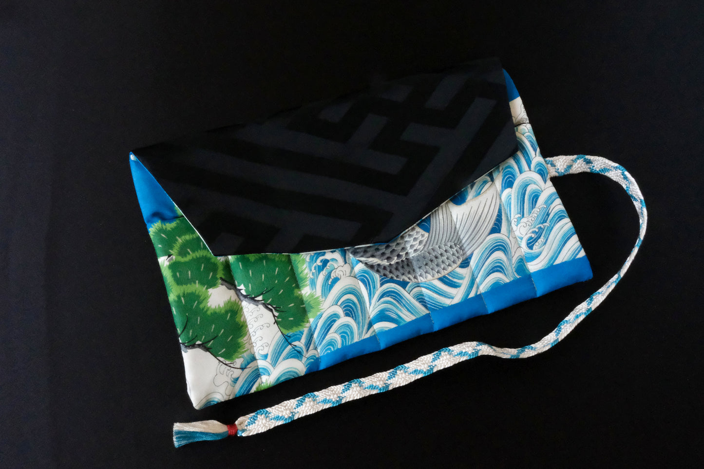 Kimono Pen Roll with Flap (7‑Slot) – Ascending Koi